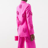 Conjunto de pantalones y blazer decorados con flores de HOTARU